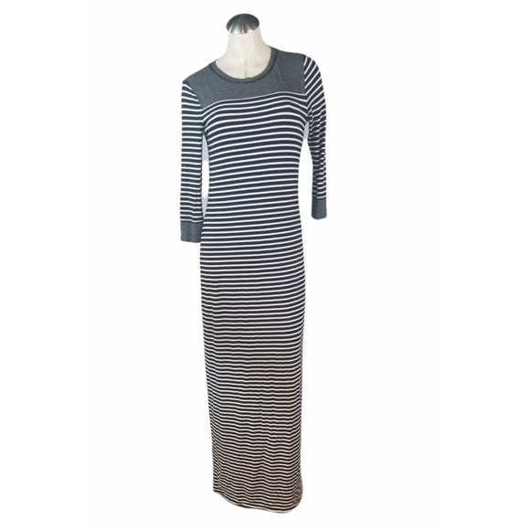Ann Taylor Dresses & Skirts - 3/$25 Ann Taylor Size XS Maxi Dress White Black Striped